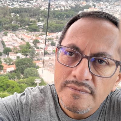 La alegria de servir