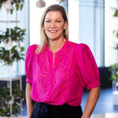 #101 From Founder Mindset to Big Four: Launching KPMG’s High Growth Ventures (Amanda Price)