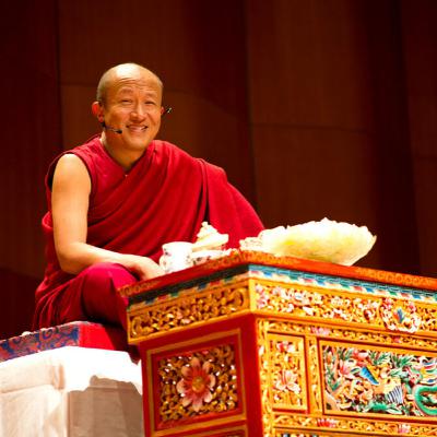 Existuje osvícení nebo je to také jen iluze? - Dzongsar Jamyang Khyentse odpovídá na tuto a dalších 16 všetečných otázek
