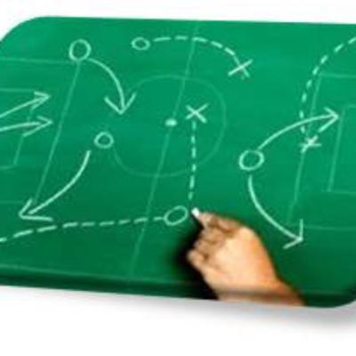 Aula tática de jogo e evolução dos esquemas táticos