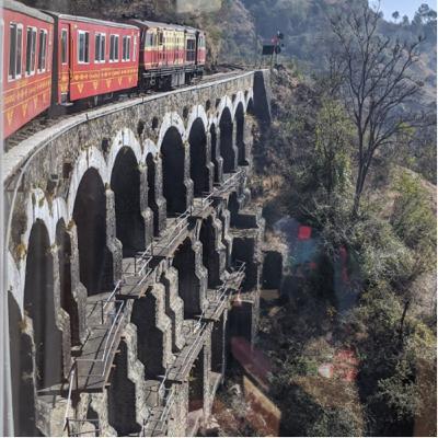 MUSAFIR IN VAADIYE SHIMLA ( KKK 04)