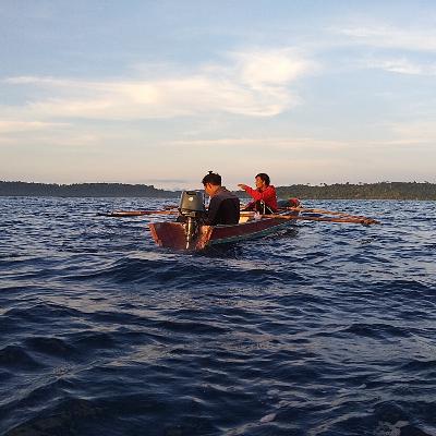 Pangompoik Iba atau Mancing Ikan Ala desa Maileppet