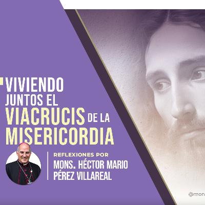 XIII ESTACIÓN – JESÚS ES DEPOSITADO EN LOS BRAZOS DE SU MADRE XIII ESTACIÓN – JESÚS ES DEPOSITADO EN LOS BRAZOS DE SU MADRE