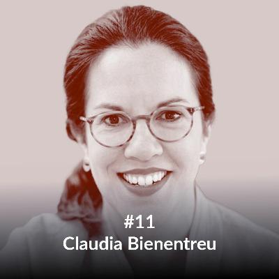 #11 | Open Innovation mit Claudia Bienentreu, Head Open Innovation bei AXA #11 | Open Innovation mit Claudia Bienentreu, Head Open Innovation bei AXA