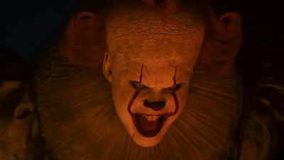 Ça : Bienvenue à Derry sur HBO : Bill Skarsgård revient enfin dans la peau du terrifiant Pennywise (trailer) Ça : Bienvenue à Derry sur HBO : Bill Skarsgård revient enfin dans la peau du terrifiant Pennywise (trailer)