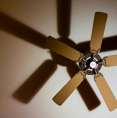 Ceiling Fan: 8-Hour Gentle Whir for Relaxation and Comfort