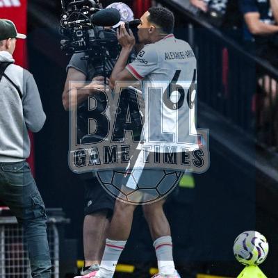 United 0-3 Liverpool, Rice sees Red, Saud Abdulhamid & UCL Reform United 0-3 Liverpool, Rice sees Red, Saud Abdulhamid & UCL Reform