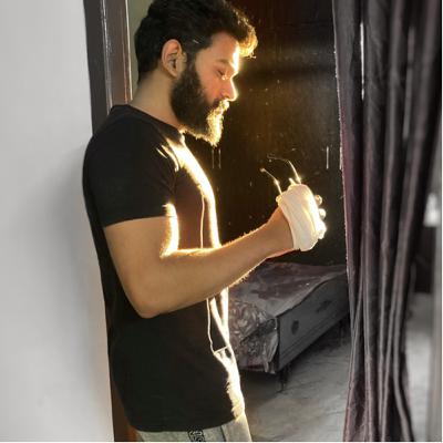 Guruvu = kalladhaala DOCTOR !