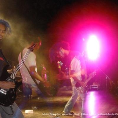 sometimesheplaysguitarlikeagod sometimesheplaysguitarlikeagod