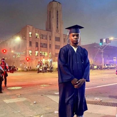 HAPPY NEW YEAR! 2021 IS HERE! #StaySuckaFree