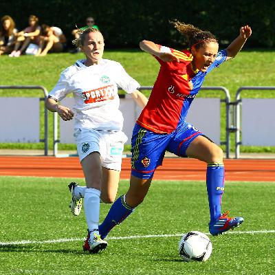 On en parle - le foot féminin, l'art de bien démissionner, les rapports parents-école