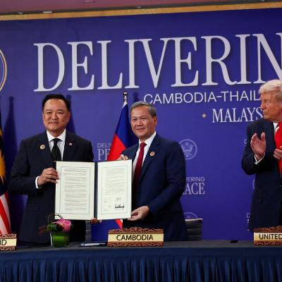 Trump signs Thailand-Cambodia ceasefire pact at ASEAN summit in Malaysia Trump signs Thailand-Cambodia ceasefire pact at ASEAN summit in Malaysia