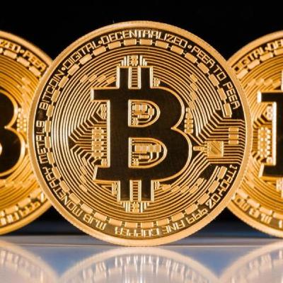 Criptocurrencies and the global economy Criptocurrencies and the global economy