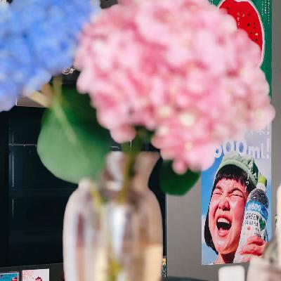 10. 世界是个巨大的草台班子，你我都是稻草人？