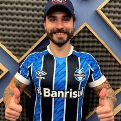 Estão chamando o Arthur Petry de Nazista