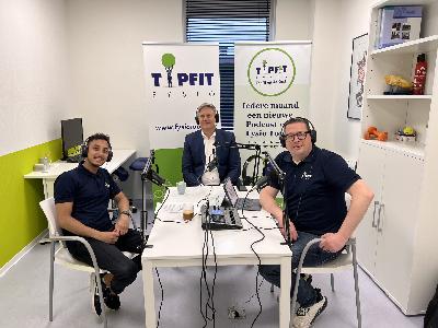 Topfit op de Cast: Aflevering 11- Stichting Keurmerk Fysiotherapie. We ontvangen Henri Kiers als voorzitter van het Keurmerk. We bespreken o.a. dataverzameling, de rol van het Keurmerk binnen fysiotherapie en het nut (of de ballast) van vragenlijsten.