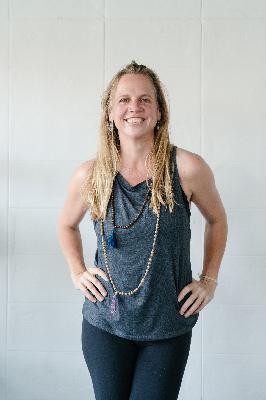 Completion Avoidance and the 3 Goddesses