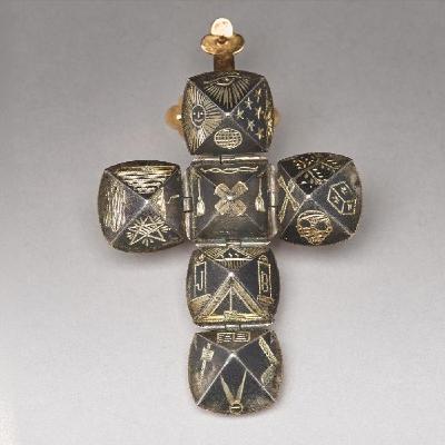 El orbe masónico y el rosario irlandés