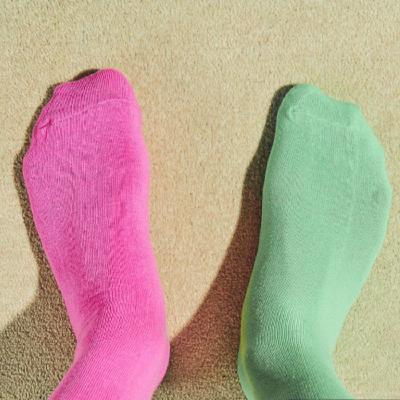 Pourquoi sommes-nous invités à porter des chaussettes dépareillées demain ? Pourquoi sommes-nous invités à porter des chaussettes dépareillées demain ?