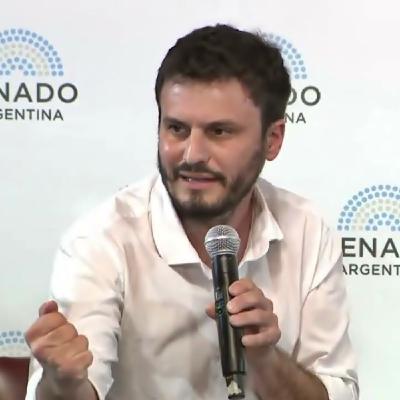 Santiago Stura (Integrante de la ONG Faro Digital) La Usina