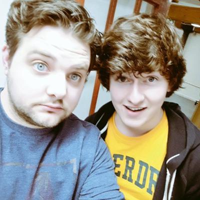 #RRS - Tom Hardy Loves Dogs! #RRS - Tom Hardy Loves Dogs!