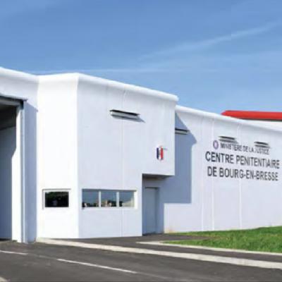 Synthèse de la consultation citoyenne des détenus au Centre pénitentiaire de Bourg-en-Bresse Synthèse de la consultation citoyenne des détenus au Centre pénitentiaire de Bourg-en-Bresse
