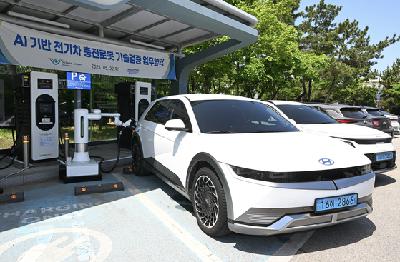 Korea ups EV subsidies as Chinese brands signal arrival Korea ups EV subsidies as Chinese brands signal arrival