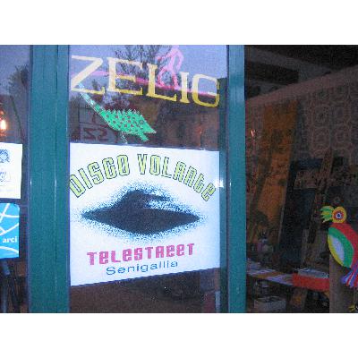 L'uomo che ha sconfitto il Berlusconismo L'uomo che ha sconfitto il Berlusconismo