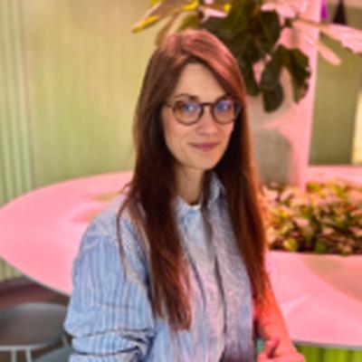 Veronika Čermák Macková: V rámci filmu Neporazitelní jsem si vyzkoušela i parahokej. Všichni mají můj obdiv Veronika Čermák Macková: V rámci filmu Neporazitelní jsem si vyzkoušela i parahokej. Všichni mají můj obdiv