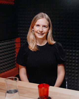 M. Kačírková: „Jako dětská fyzioterapeutka říkám nevodit děti za ruce, když ještě nechodí.“