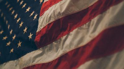 Geographical Americans vs. Philosophical Americans Geographical Americans vs. Philosophical Americans
