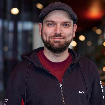 SPIELZEIT MIT MICHAEL BÖHNISCH ZUM "SATANARCHÄOLÜGENIALKOHÖLLISCHEN WUNSCHPUNSCH"