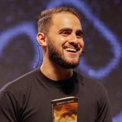 Religiosidade ou propósito? A escolha é sua? - João Gabriel