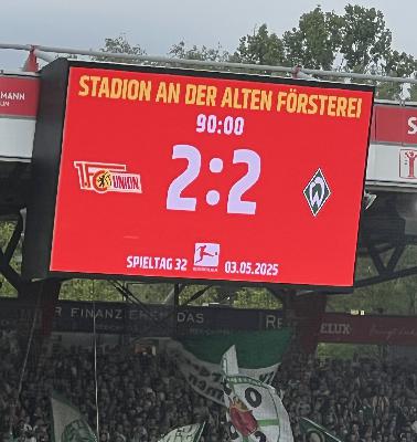 139 mach den Schiri zum Sündenbock