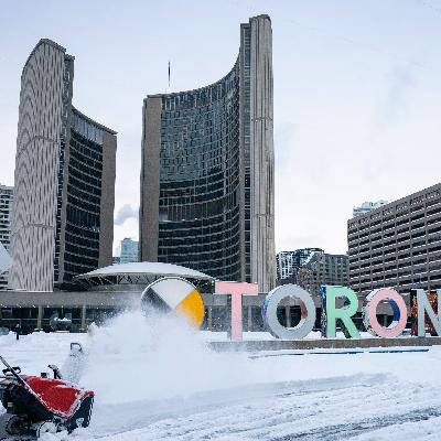 What should we be doing about better snow removal in Toronto? And how would a former mayor do things differently? Deb speaks with John Tory