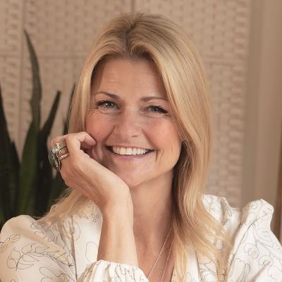 24 - Amazing life in fitness and Pilates with Jo Tuffrey