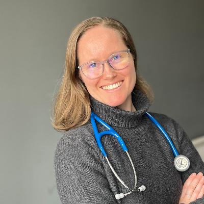 Managing Long COVID and Dysautonomia in the Hypermobile Community with Naomi Bauer Managing Long COVID and Dysautonomia in the Hypermobile Community with Naomi Bauer