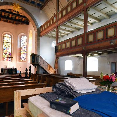 Her(r)bergskirchen - Ein Himmelbett in heiligen Hallen