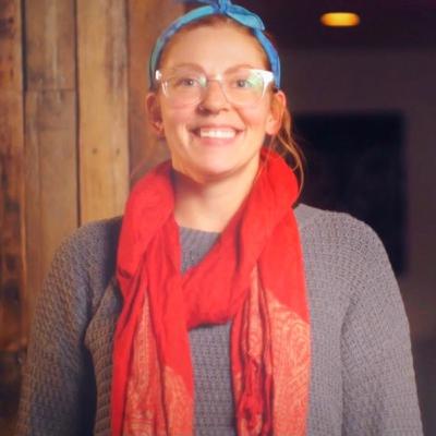 Episode o54: Jesse Valenti, Local Beekeeper from Bloomfield