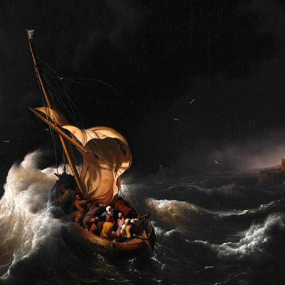Footprints: Winds and Waves