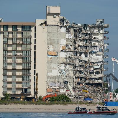 'Everything exploded down!': A caller is told help is on the way 'Everything exploded down!': A caller is told help is on the way