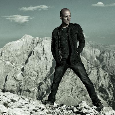 Dominic Bonuccelli | Photographer & World Adventurer