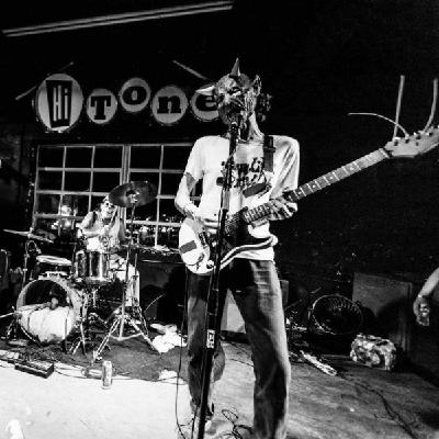 El mundo entero se está volviendo loco Punk, Tonight is the Blast, 27