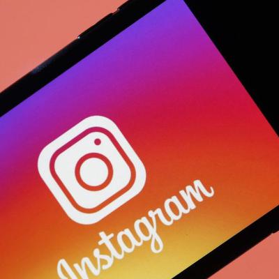 Três novidades foram anunciadas pela rede social nesta terça-feira (19): postagem de fotos e vídeos pelo PC, legendas do Reels em 3D e a possibilidade de posts colaborativos Três novidades foram anunciadas pela rede social nesta terça-feira (19): postagem de fotos e vídeos pelo PC, legendas do Reels em 3D e a possibilidade de posts colaborativos