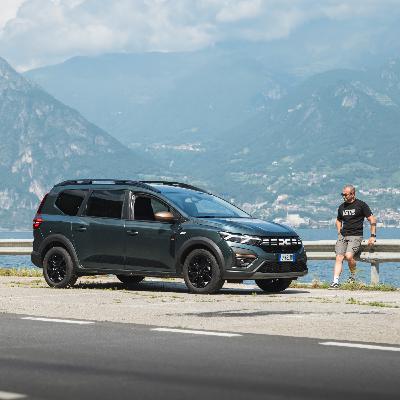Ha tanta SOSTANZA e CONSUMI RIDICOLI | Dacia Jogger HYBRID 140 2024