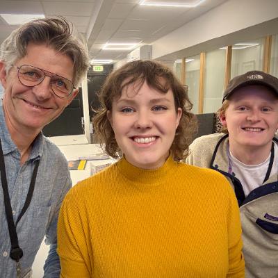 Frusterte forsvarskommuner, Tromsø-ordfører om statsbudsjettet, fotball-VM og nattskjenking. Frusterte forsvarskommuner, Tromsø-ordfører om statsbudsjettet, fotball-VM og nattskjenking.