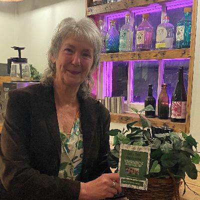 Gardeners can now meet and share ideas in a new discussion group Gardeners can now meet and share ideas in a new discussion group