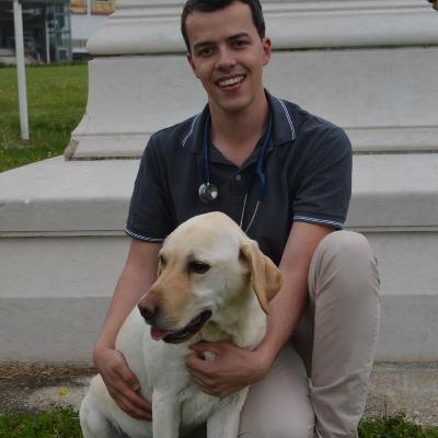 Episode 13: Théo Noguer, Solivet: son projet social et solidaire - l'accompagnement des animaux et de leurs propriétaires sans domicile fixe lors de leur réintroduction en logement