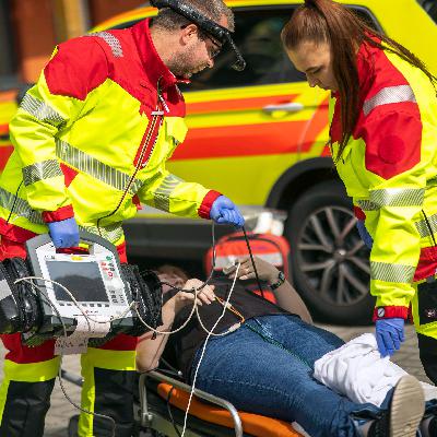 Rettungsdienst - Die Notfallversorgung hängt am Tropf
