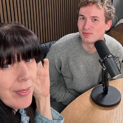 LUISTER NAAR PODCAST DE MODESHOW MET DE MENINGEN VAN MODEFANATEN GEORGETTE EN WOLTER